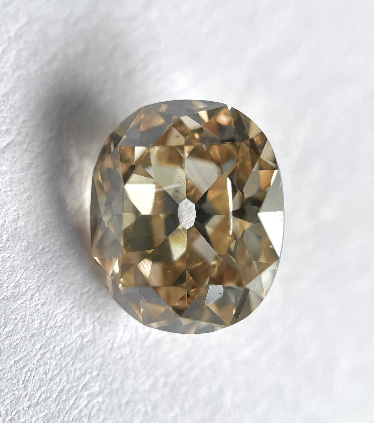 Diamante natural de talla antigua tipo cojín