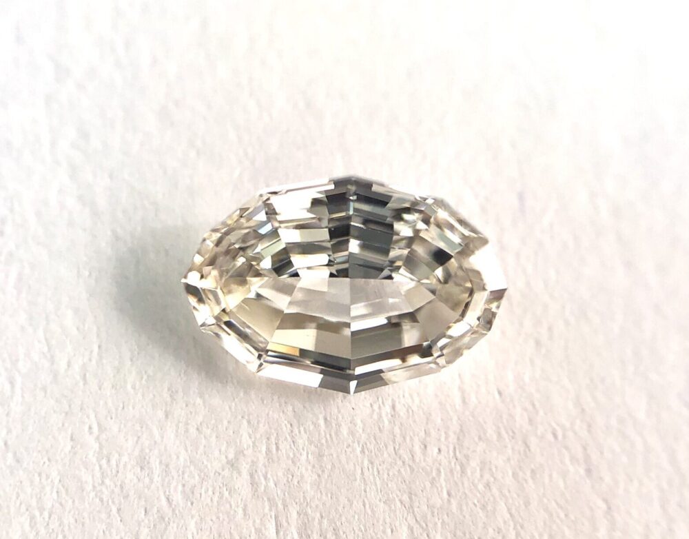 Oval shape H color step cut diamond