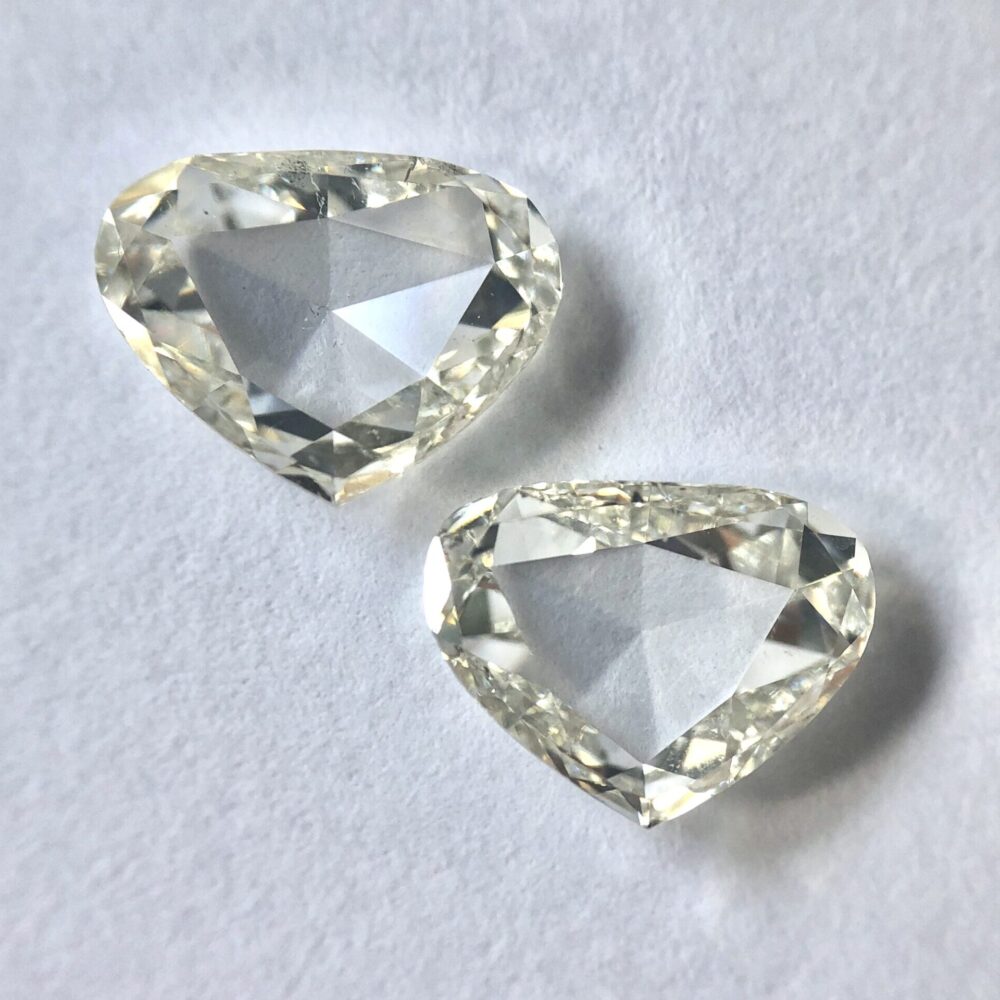 Heart shape G color Rose cut pair diamond