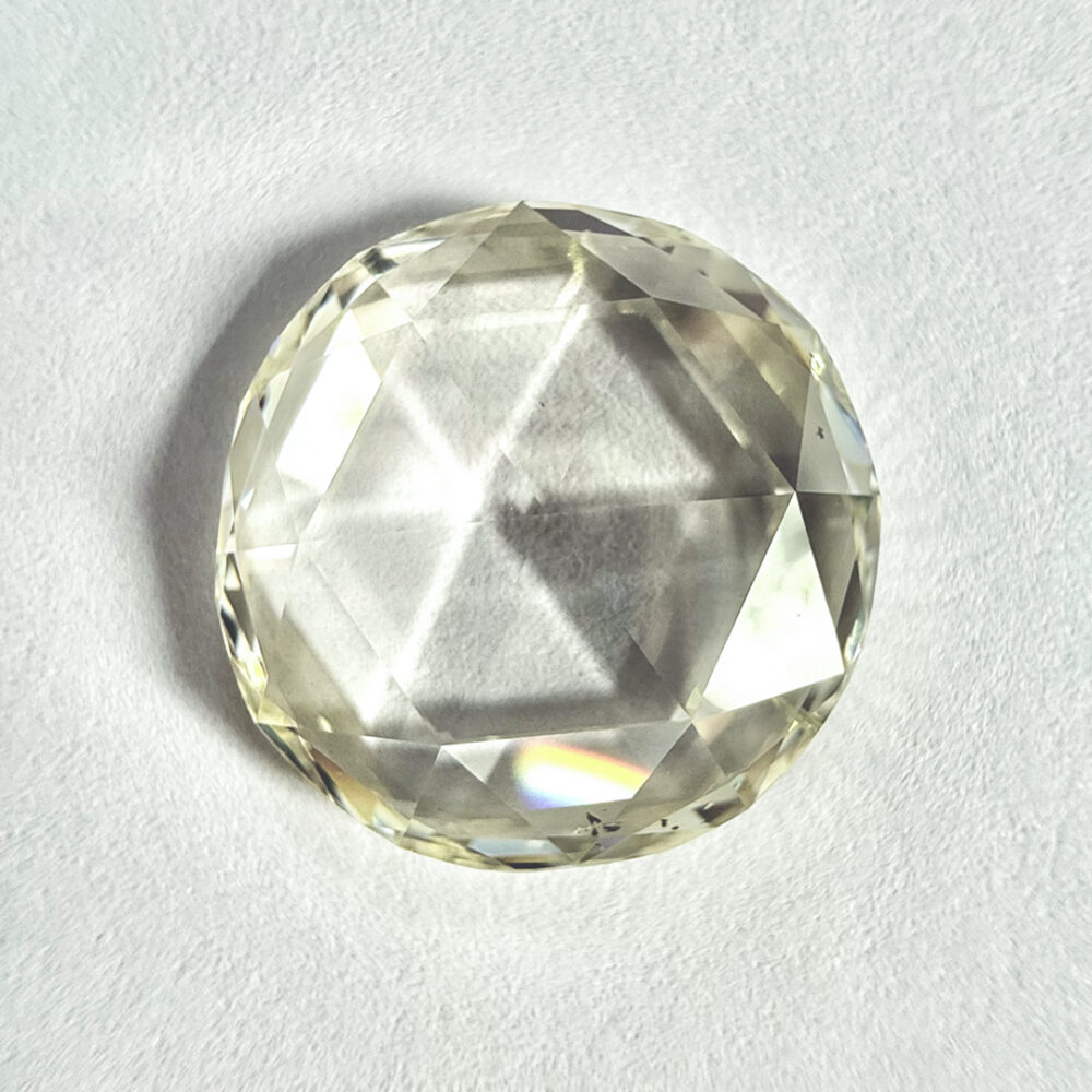 Round shape M color rose cut Diamonds
