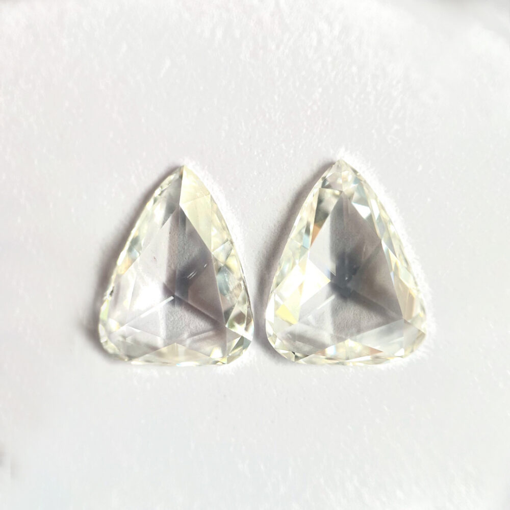 Pear shape H color Rose cut pair diamond