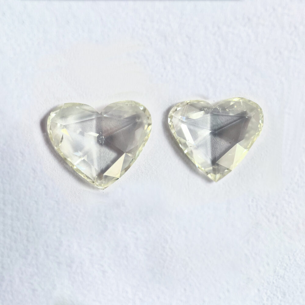 HEART shape L color Rose cut pair diamond