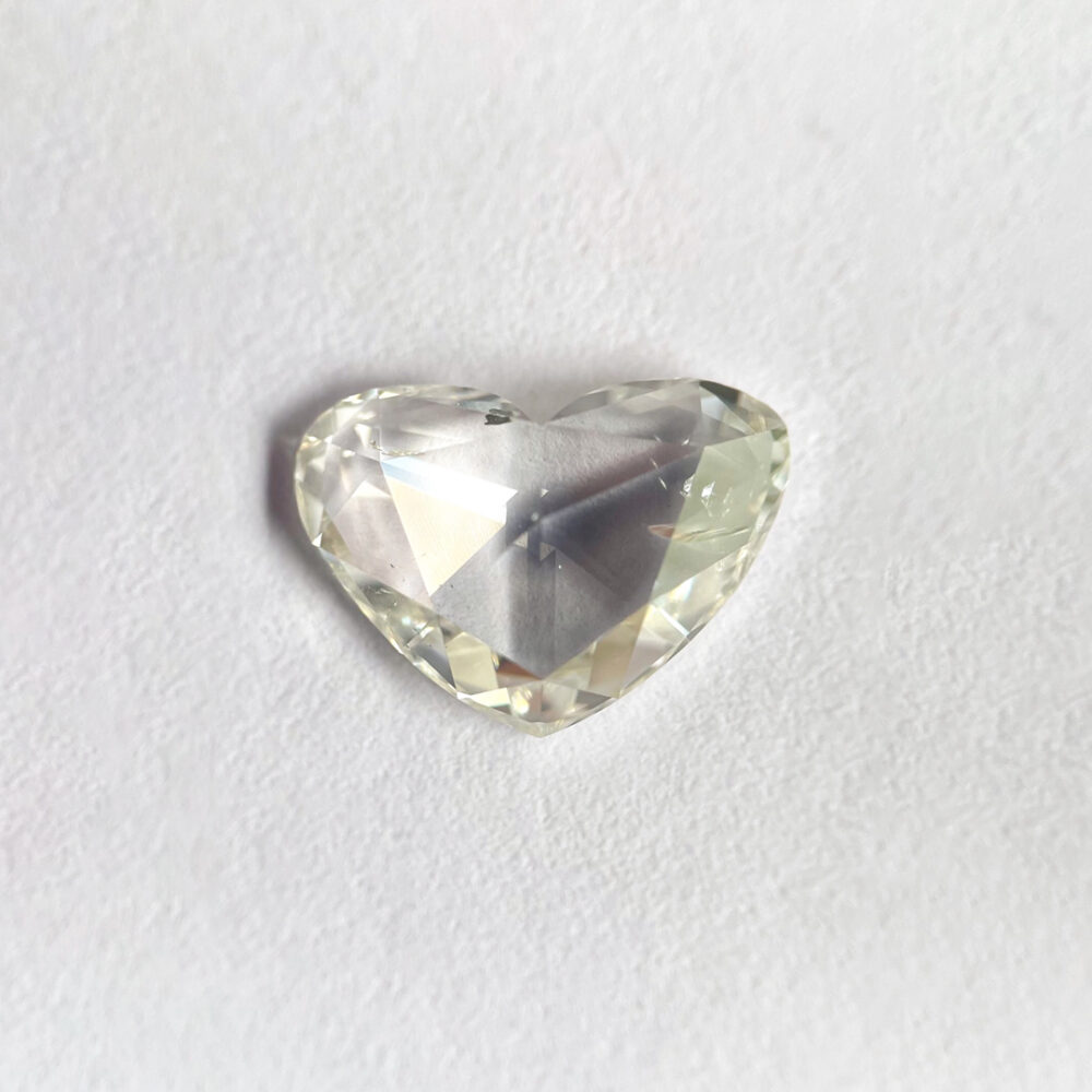 Heart shape I color Rose cut diamond