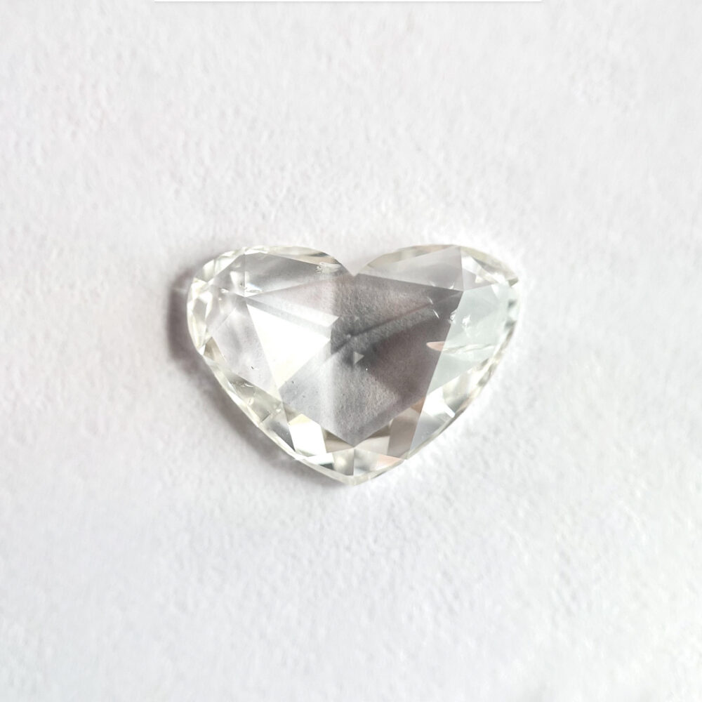 Heart shape I color Rose cut diamond