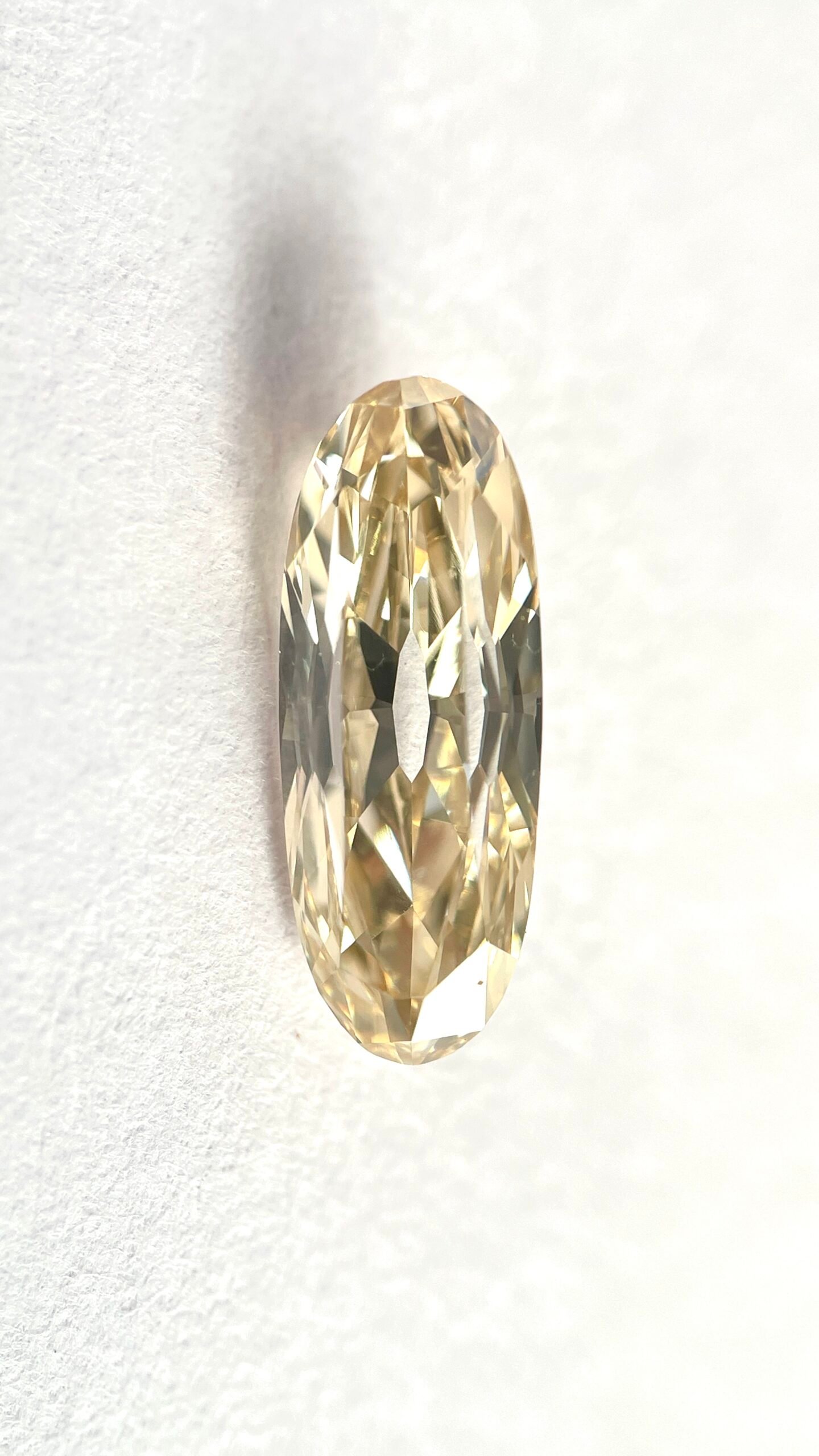Moval Shape LB Color Old Mine Cut Diamond